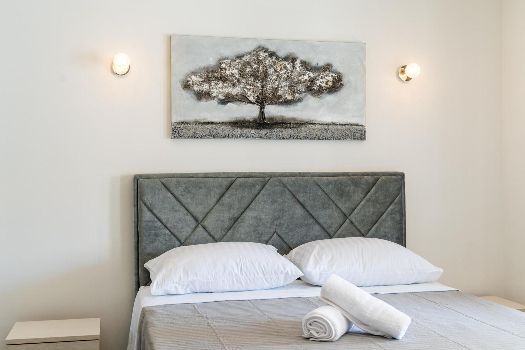 Feather Studio Apartment - Free Private Parking - Self Check-In 杜布罗夫尼克 外观 照片