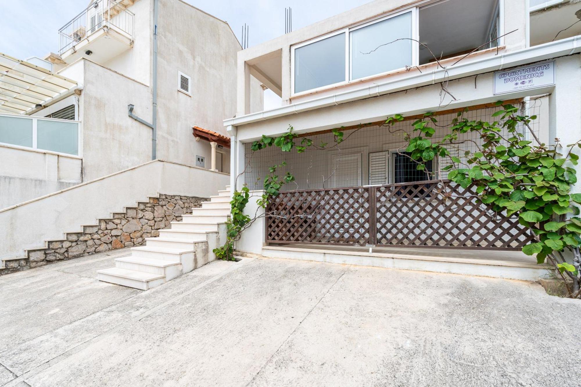 Feather Studio Apartment - Free Private Parking - Self Check-In 杜布罗夫尼克 外观 照片